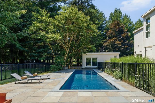 51 Maple Avenue South, Westport, CT 06880