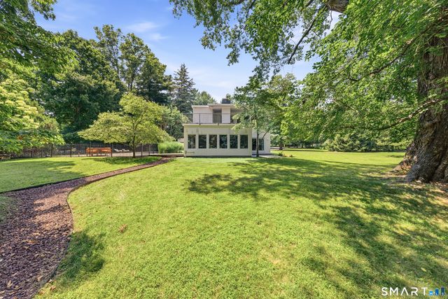 51 Maple Avenue South, Westport, CT 06880