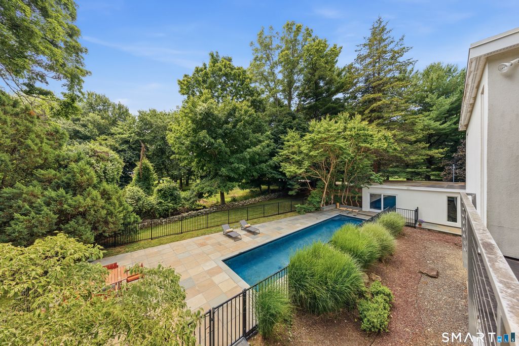 51 Maple Avenue South, Westport, CT 06880