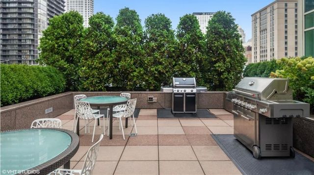 33 W ONTARIO Street 34EN, Chicago, IL 60654