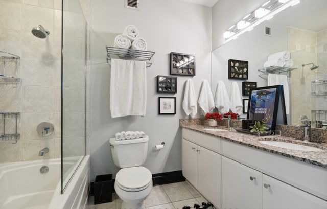 33 W ONTARIO Street 34EN, Chicago, IL 60654