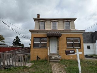 4829 Lougean Ave, Lincoln Place, PA 15207