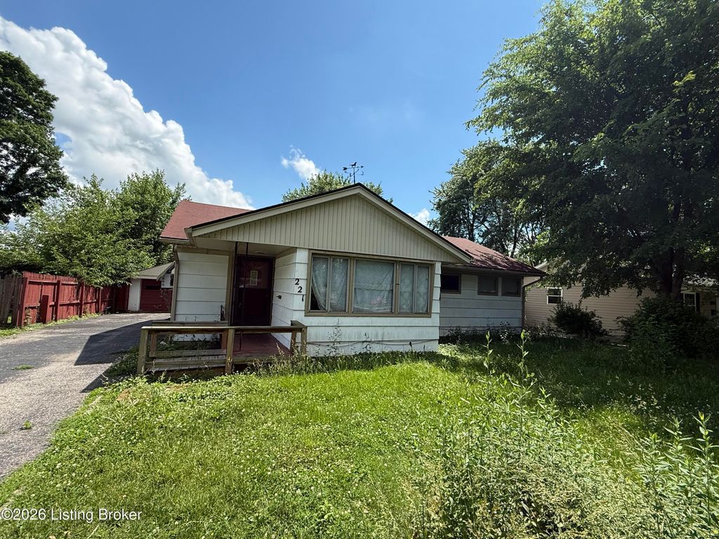 221 Welburn Dr, Louisville, KY 40218