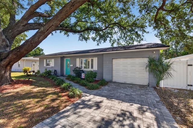 3121 30TH STREET N, St Petersburg, FL 33713