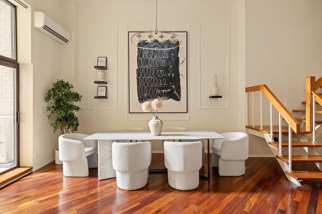 372 5th Ave Apt 3M, New York City, NY 10018