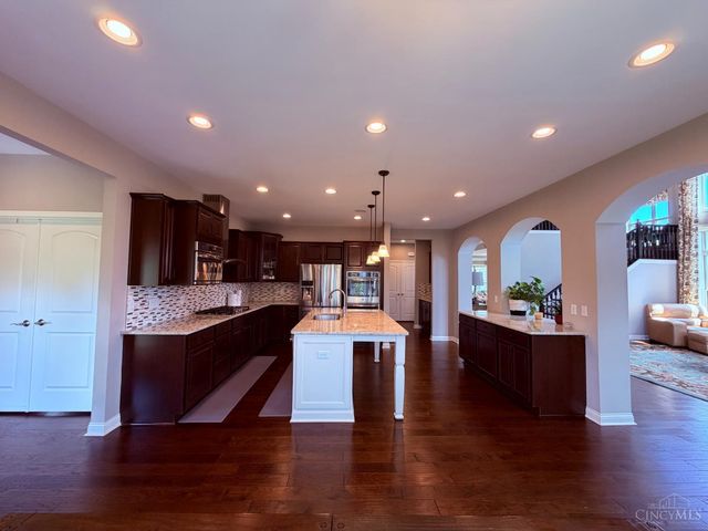 6537 Martindill Way, Mason, OH 45040