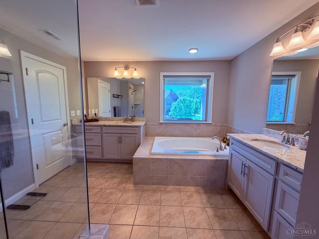 6537 Martindill Way, Mason, OH 45040
