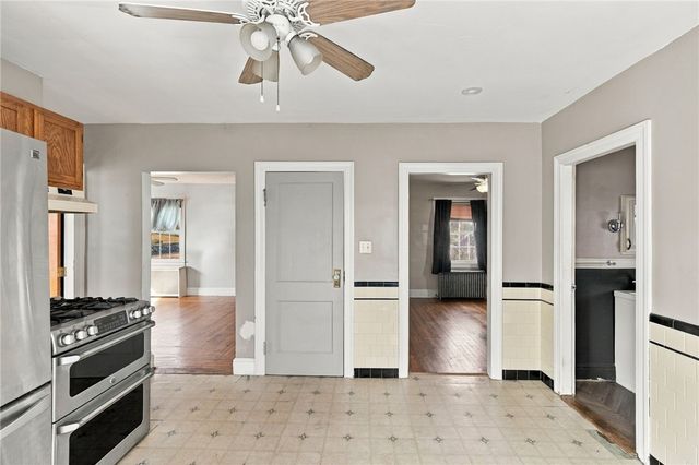 22 Tremont Street, Cranston, RI 02920