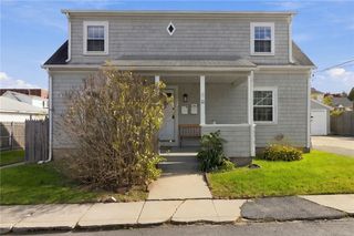 22 Tremont Street, Cranston, RI 02920