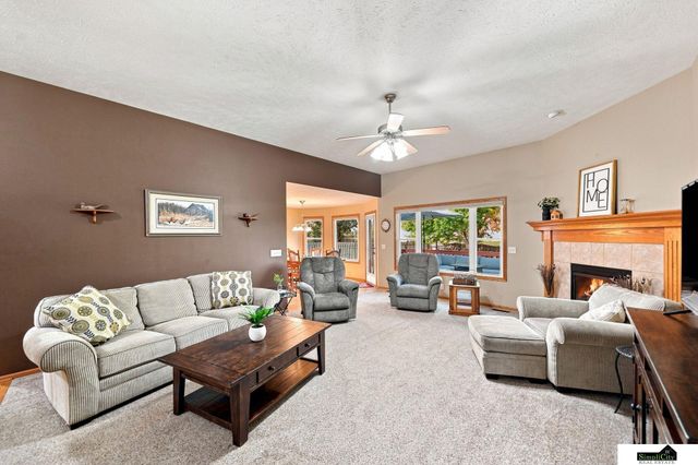 7701 S 41st Street, Lincoln, NE 68516