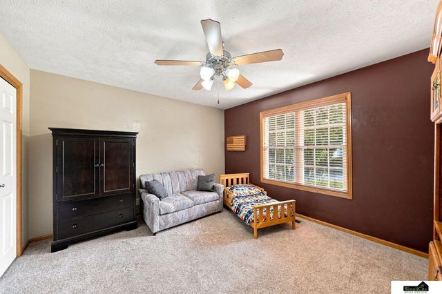 7701 S 41st Street, Lincoln, NE 68516