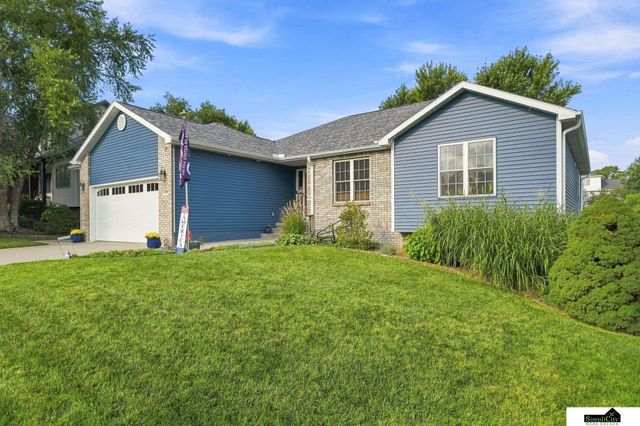 7701 S 41st Street, Lincoln, NE 68516
