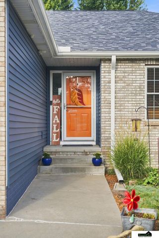 7701 S 41st Street, Lincoln, NE 68516