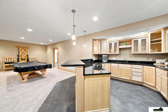 7701 S 41st Street, Lincoln, NE 68516