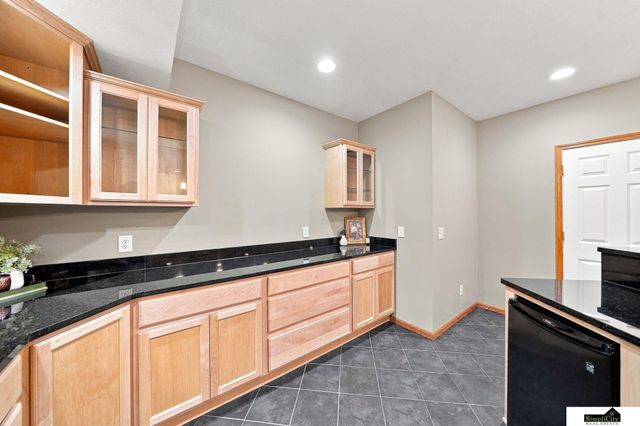 7701 S 41st Street, Lincoln, NE 68516