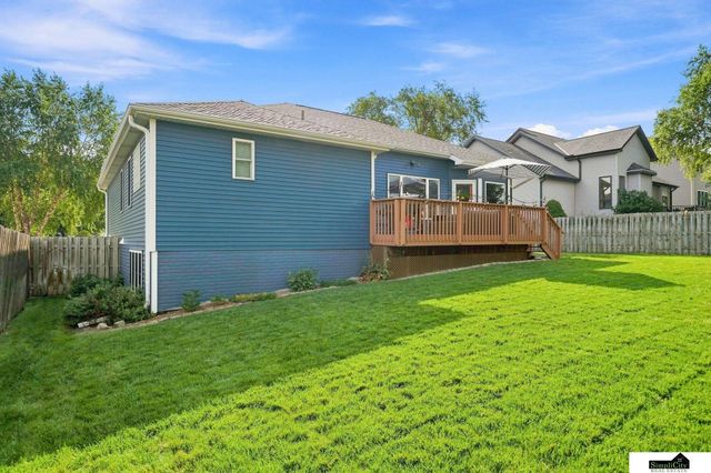 7701 S 41st Street, Lincoln, NE 68516