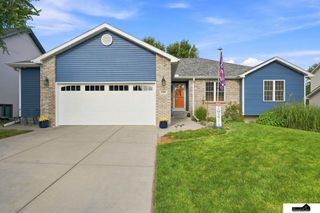 7701 S 41st Street, Lincoln, NE 68516