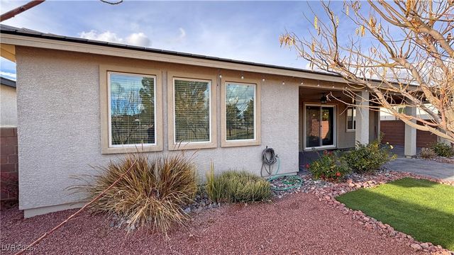 5119 East Long Leaf Court, Pahrump, NV 89061