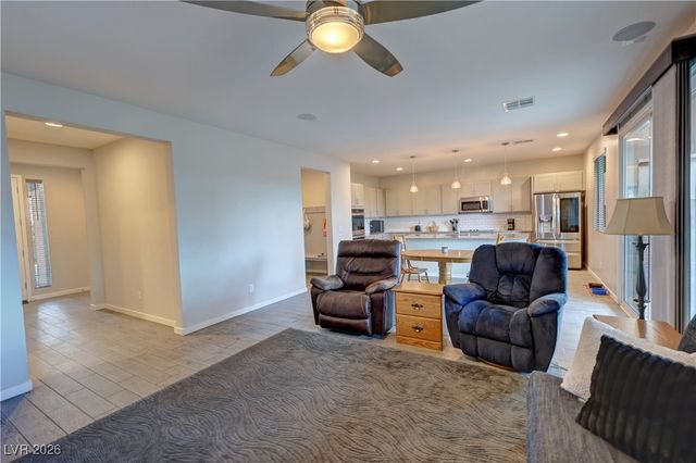 5119 East Long Leaf Court, Pahrump, NV 89061