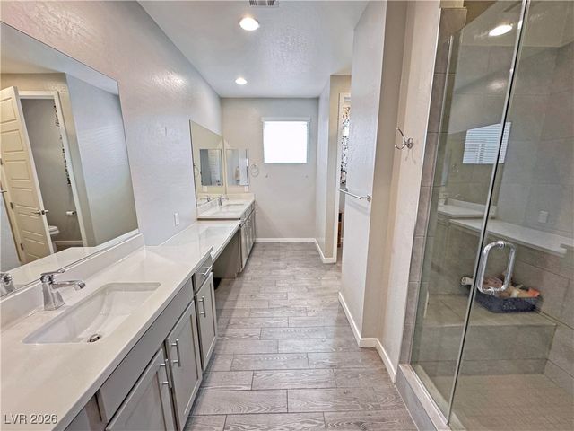 5119 East Long Leaf Court, Pahrump, NV 89061