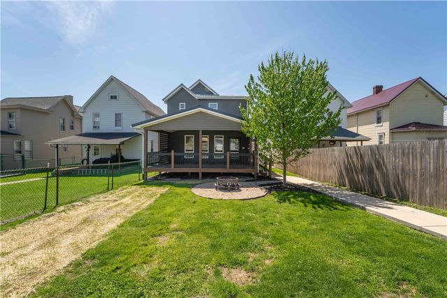 44 Maurice St, Uniontown, PA 15401