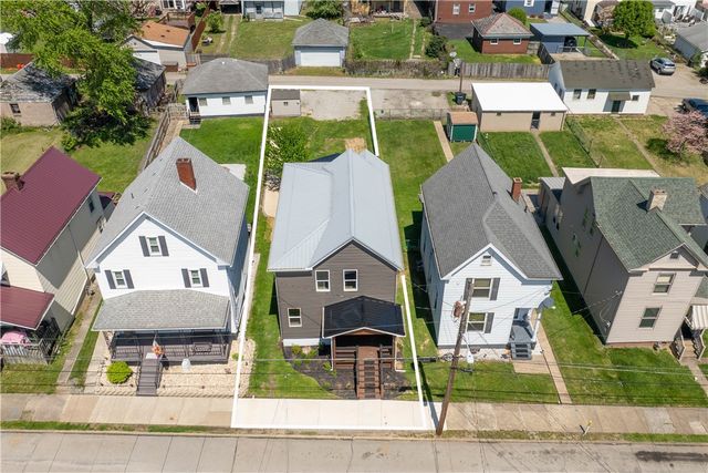 44 Maurice St, Uniontown, PA 15401