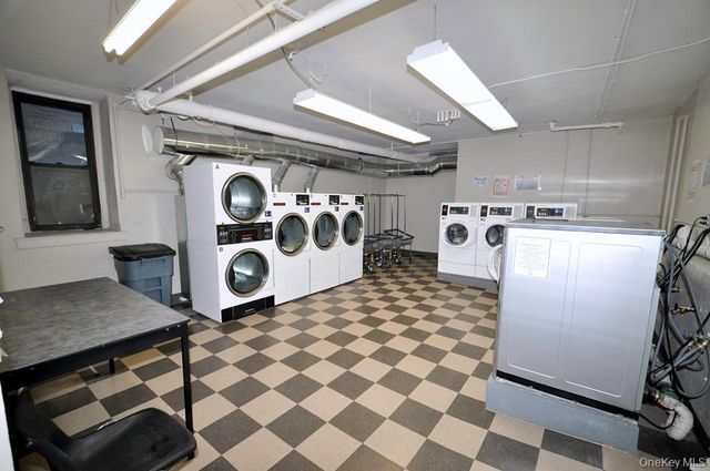 143 Garth Road 4D, Scarsdale, NY 10583