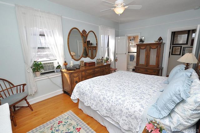 143 Garth Road 4D, Scarsdale, NY 10583