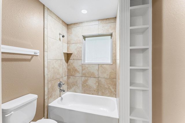 3611 Wyoming Street, Houston, TX 77021