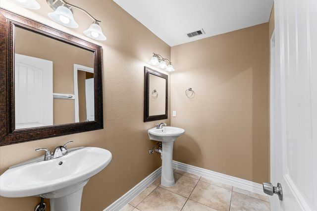 3611 Wyoming Street, Houston, TX 77021