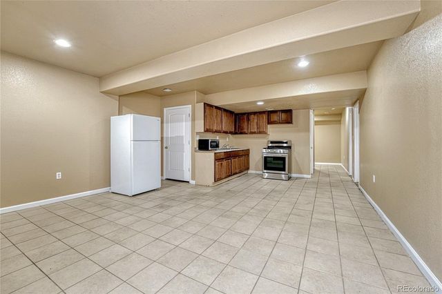 24070 E Hawaii Place, Aurora, CO 80018