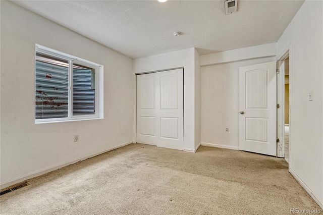 24070 E Hawaii Place, Aurora, CO 80018