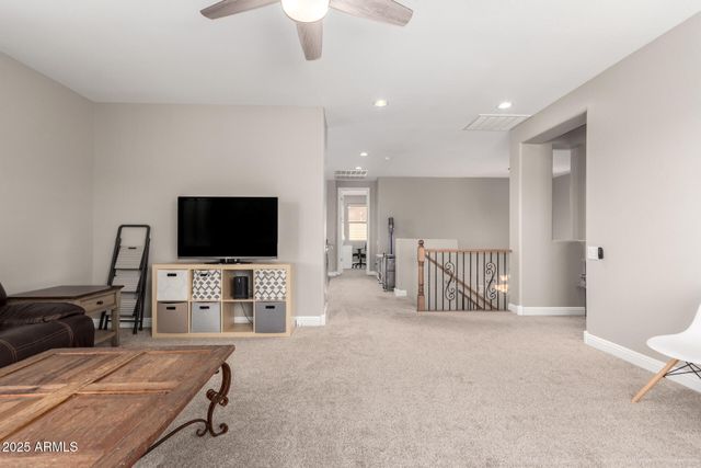 3751 E ZACHARY Drive, Phoenix, AZ 85050