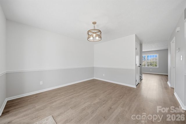 414 7th Street NE 2, Hickory, NC 28601