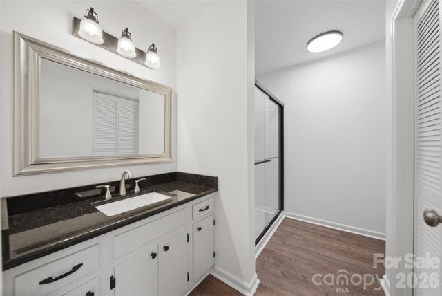 414 7th Street NE 2, Hickory, NC 28601