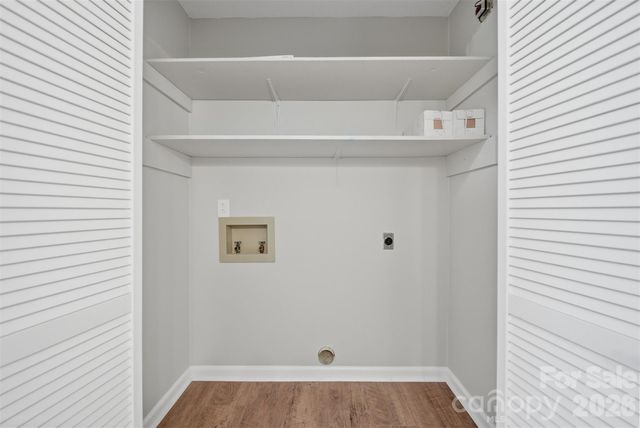 414 7th Street NE 2, Hickory, NC 28601