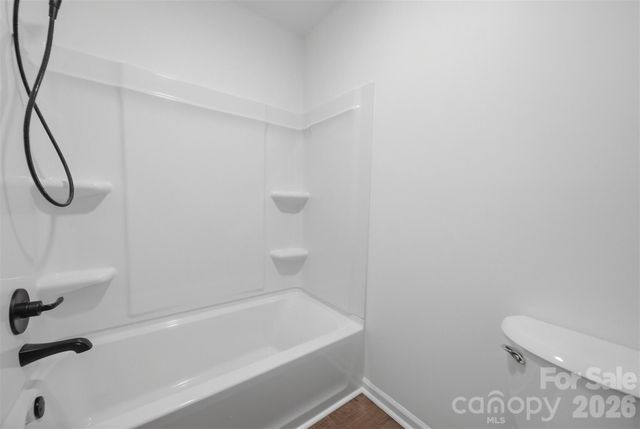 414 7th Street NE 2, Hickory, NC 28601