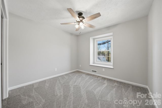 414 7th Street NE 2, Hickory, NC 28601