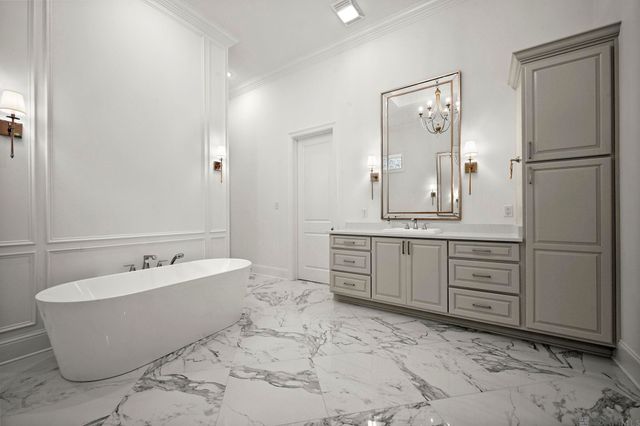 355 Memphis Trace, Covington, LA 70433