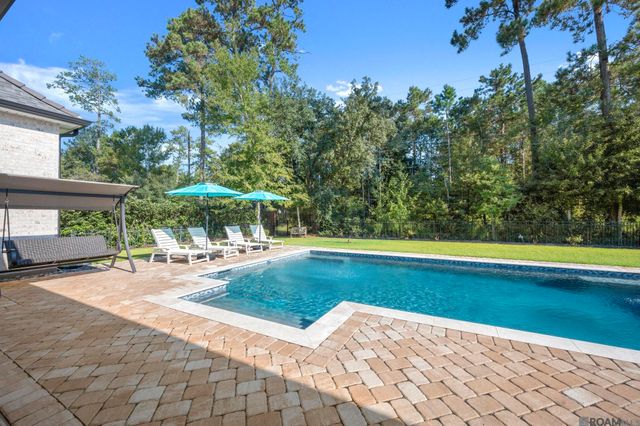 355 Memphis Trace, Covington, LA 70433