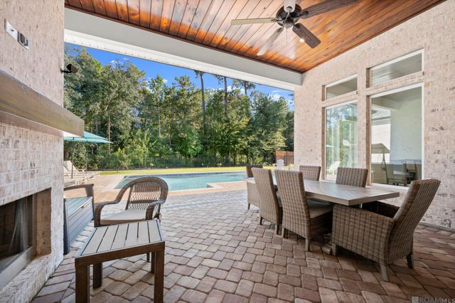 355 Memphis Trace, Covington, LA 70433