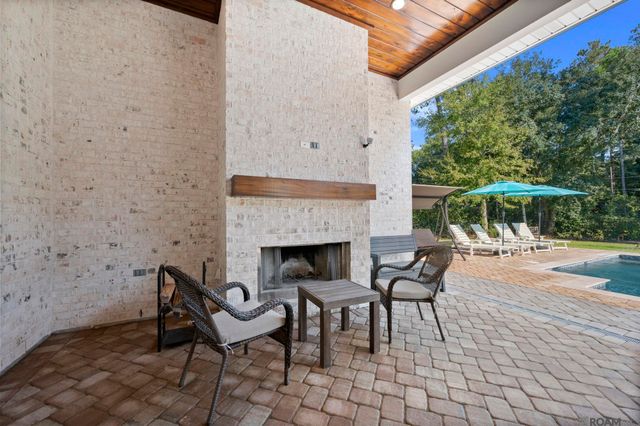 355 Memphis Trace, Covington, LA 70433