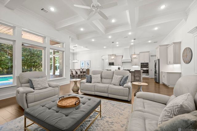 355 Memphis Trace, Covington, LA 70433