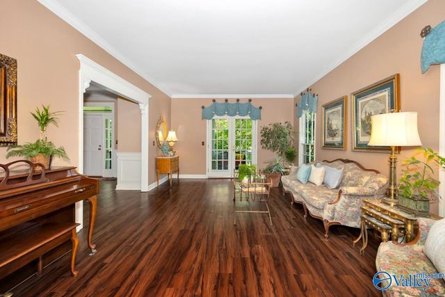 1403 Bramblewood Drive, Huntsville, AL 35801