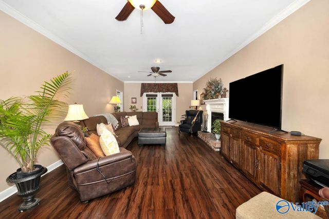 1403 Bramblewood Drive, Huntsville, AL 35801