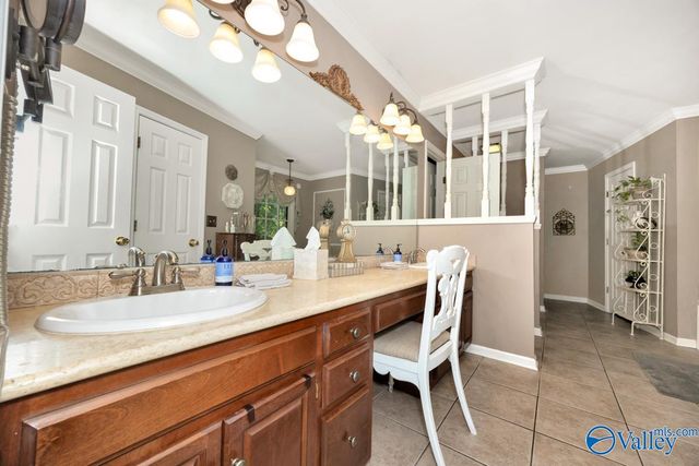 1403 Bramblewood Drive, Huntsville, AL 35801