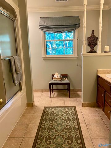 1403 Bramblewood Drive, Huntsville, AL 35801