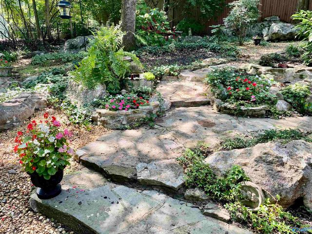 1403 Bramblewood Drive, Huntsville, AL 35801