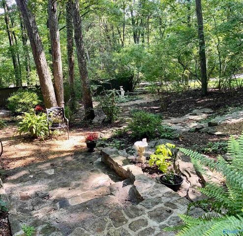 1403 Bramblewood Drive, Huntsville, AL 35801