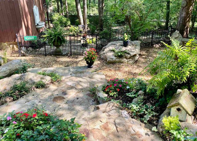 1403 Bramblewood Drive, Huntsville, AL 35801